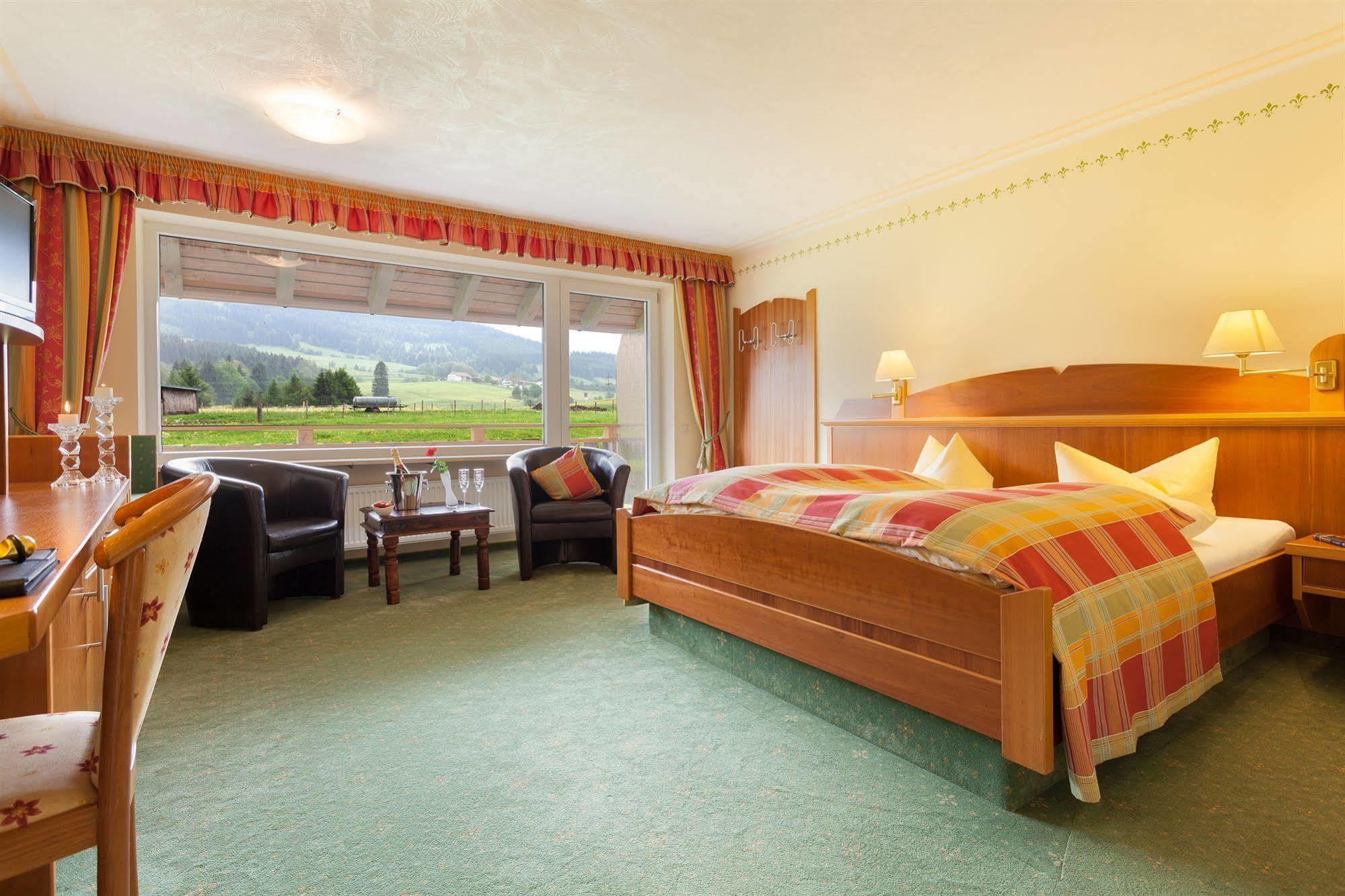 Hotel Nesselwanger Hof Luaran gambar